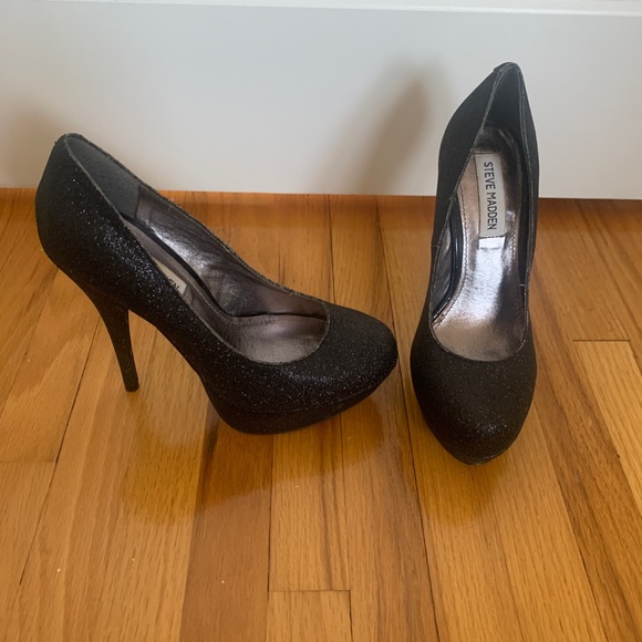 Steve Madden pumps size 7 - Picture 2 of 4